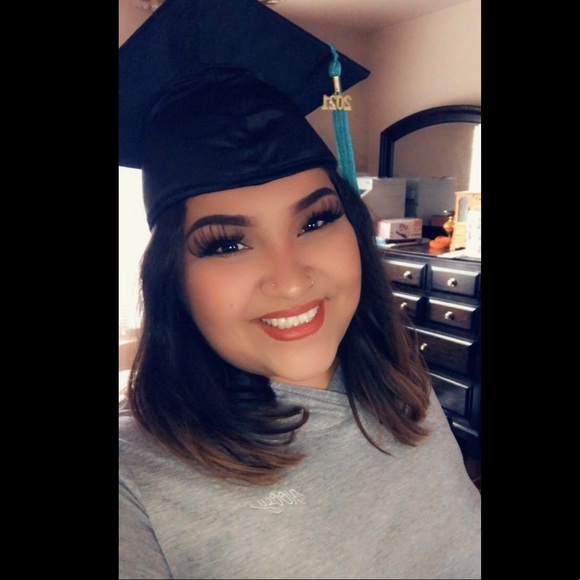 Meet your Posher, Leslie - Picture 3 of 3